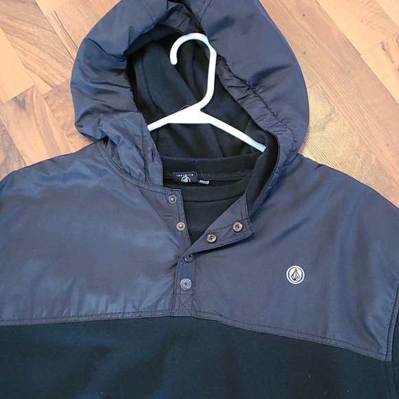 Mens Volcom hoodie size XL - Picture 2 of 4
